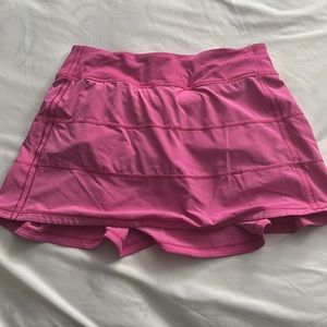 lululemon sonic pink skirt.